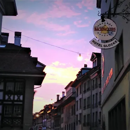 Backpackers Glocke Hostel *